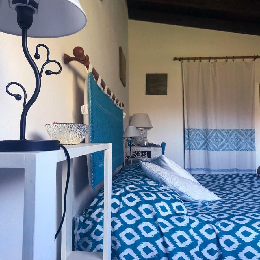 B&B La Tasgia Aggius Экстерьер фото